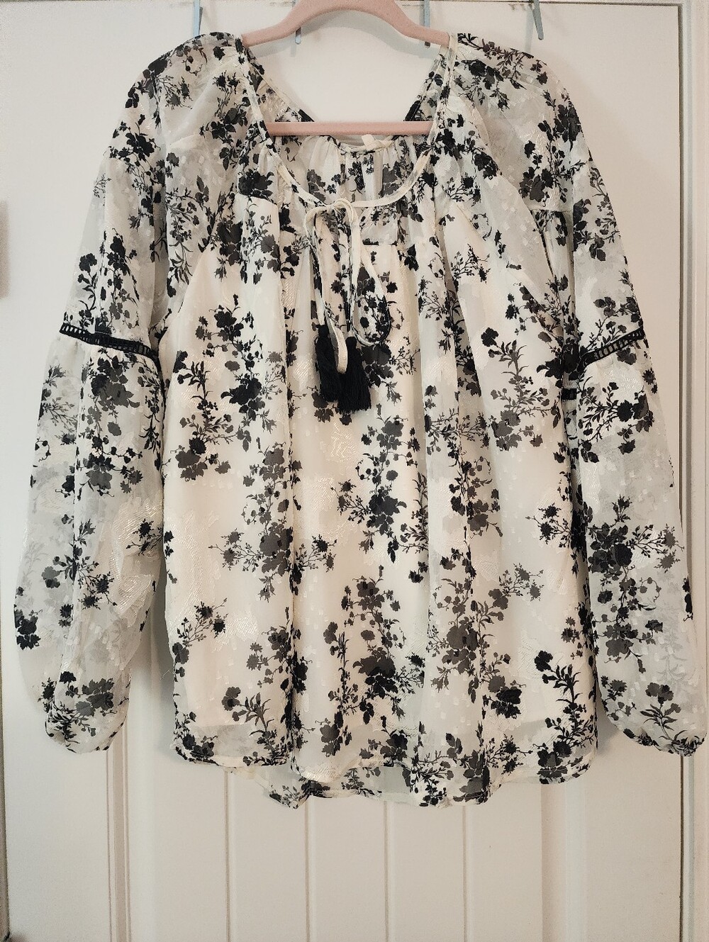 Easel Black & Ivory Floral Tassel Tie-Neck Peasant Blouse Sheer & Lined 1X Boho